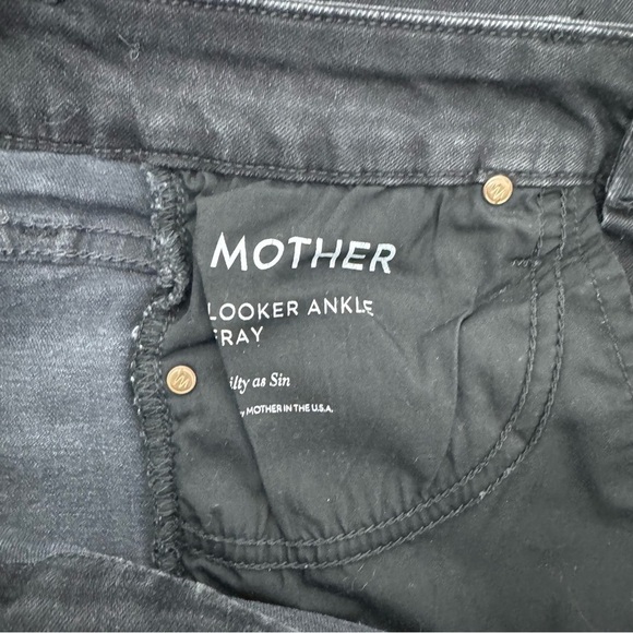 MOTHER Women's Black Looker Ankle Fray Jeans Size 25 - Picture 9 of 16